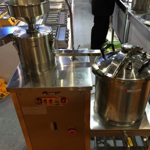 伊東多功能微壓豆奶機電加熱ET-YL10A容量40L產量80KG/H豆漿機